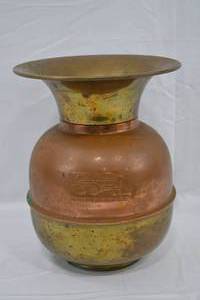 lot 14 image: Solid Brass Union Pacific Railroad Spittoon