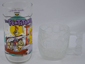 lot 62 image: Flintstone Collector Glasses
