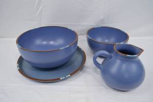lot 86 image: Dansk Mesa Sky Blue Stoneware