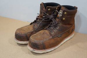 lot 23 image: Irish Setter Mens Wingshooter 7 Waterproof Boots Style 83630 - Size 12