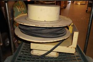 lot 1F image: Industrial Power Cord Reel