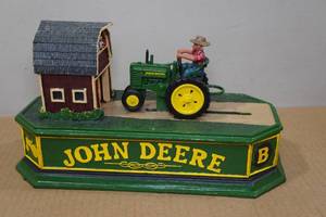 lot 113 image: John Deere Mechanical Cast Iron Bank