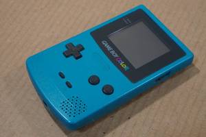 lot 140 image: Nintendo Gameboy Color - Teal