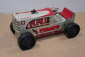 lot 183 image: Vintage Marx Tin Toy Tractor