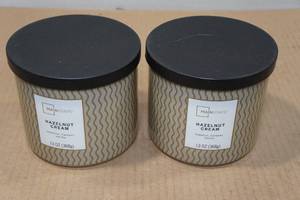 lot 214 image: Mainstays Candles - Hazelnut Cream