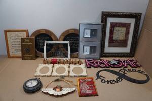 lot 246 image: Assorted Wall Dcor