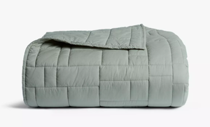 lot 66 image: FullQueen Cozy Block Quilt - Parachute
