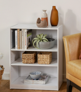 lot 448 image: Mainstays 3-Shelf Bookcase with Adjustable Shelves, White