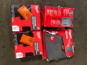 lot 36 image: Lot of Assorted Milwaukee T-Shirts Various Models and Conditions Customer Returns See Pictures
