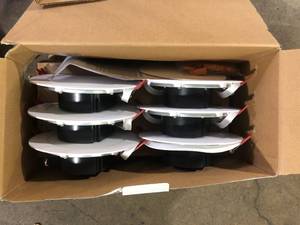 lot 60 image: Commercial Electric  6 LED Integrated Light - White (6-Pack)   Customer Returns See Pictures
