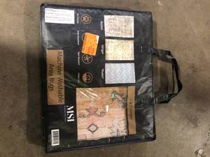 lot 42 image: Machine Washable Ara Rug Customer Returns See Pictures