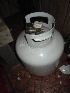 lot 16 image: Clean and empty 20lb Propane cylind...