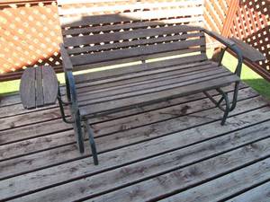 lot 37 image: Metal framed, slatted wood outdoor ...