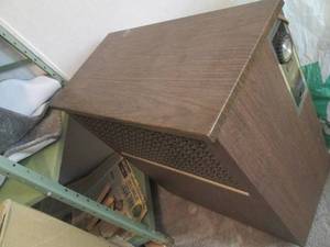 lot 50 image: vintage humidifier