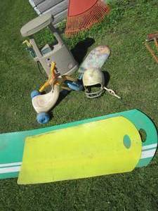 lot 55 image: Lot of assorted child size outdoor ...