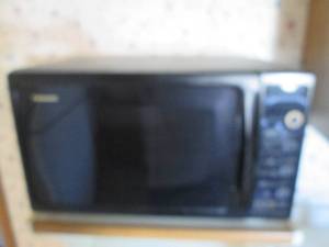 lot 57 image: Panasonic Digital countertop carous...