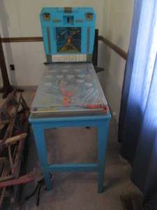 lot 102 image: Vintage electronic Child size MarX ...