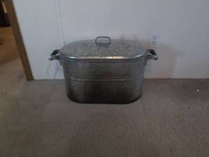 lot 109 image: Vintage metal wash basin complete w...