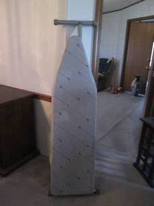 lot 175 image: Vintage Green metal ironing board...