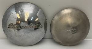 lot 45 image: Vintage 1930s Chrysler Hubcap & Ford Deluxe