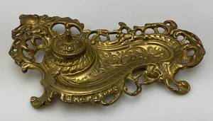 lot 150 image: Vintage Art NouveauVictorian Brass Inkwell (Missinf Glass Inkwell