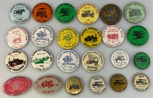 lot 207 image: Misc. Vintage Threshers Buttons
