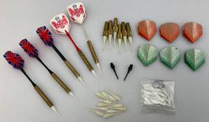lot 216 image: Vintage Darts