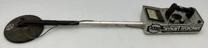 lot 249 image: Vintage Techna Inc. XR8 Smart Tracker Metal Detector
