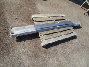 lot 7 image: SS Side Seal 2x8 Approx. 220 pcs