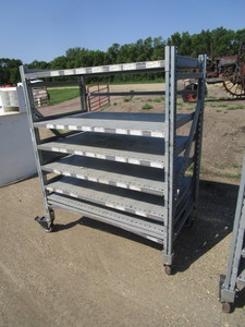 lot 14 image: Rolling Storage Rack 31x55x68