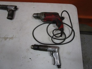 lot 42 image: Milwaukee Electric Drill & Air Drill