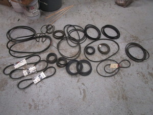 lot 44 image: Misc Belts (see pics)