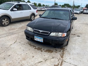 lot 11 image: 2002 Infiniti G20