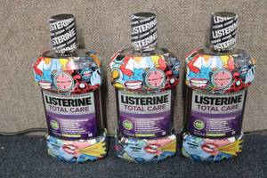 lot 8 image: 3- 1 liter bottles of LISTERINE TOT...