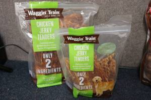 lot 22 image: 2 packs of dog treats...