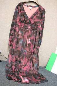 lot 53 image: 5 womens dresses sizes vary...