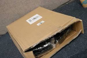 lot 114 image: New in box wire pet play pen with d...