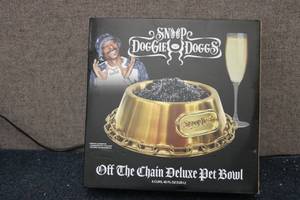 lot 122 image: Snoop Doggie Doggs Off The Chain De...
