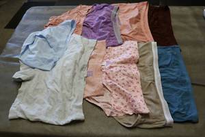 lot 236 image: 10 pairs of womens underwear sizes...