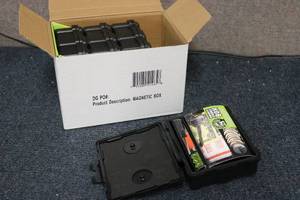 lot 242 image: 4 pack of magnetic boxs...