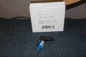 lot 243 image: 6 pack of thin tube XXL lighters...