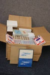 lot 278 image: Box of miscellaneous HOYLE playing ...