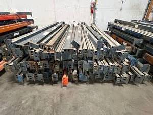 lot 16 image: LOT OF 110&nbspSTURDI-BILT&nbspBEAMS -&nbspBEAMS WILL COME WITH SOME OF THE CLIPS THOUGH A FEW WERE DISCARDED (can be bought online used fairly cheaply) SEE DESCRIPTION FOR SIZES