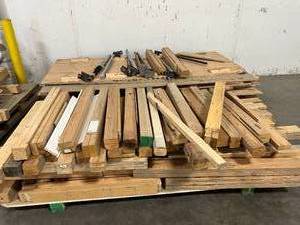 lot 25 image: Large Lot Of Thick Wood Planks Plus Sheets Of Wood
