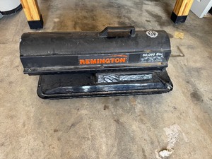 lot 24 image: Remington 60,000 BTU Kerosene Heater