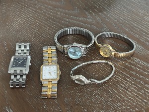 lot 2 image: Watches