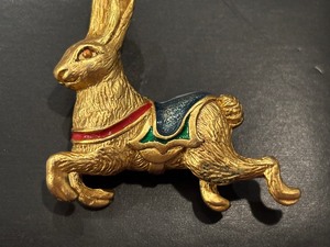 lot 43 image: Museum of American Folk Art Vintage Jack Rabbit PinBrooch