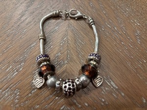 lot 44 image: Charm Bracelet