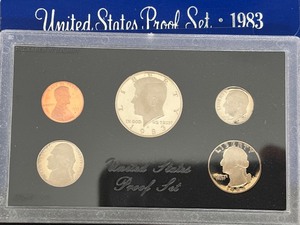 lot 44 image: 1983-S Proof Set