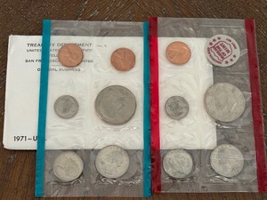 lot 49 image: 1971 P & D Mint Set